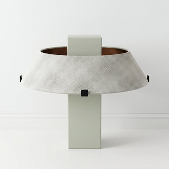 Luminária de Mesa Abajur Moderno Minimalista Couro Metal Malasaña — ORNE