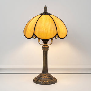 Luminária de Mesa Retrô Minimalista Resina Vidro Metal Gombak — ORNE